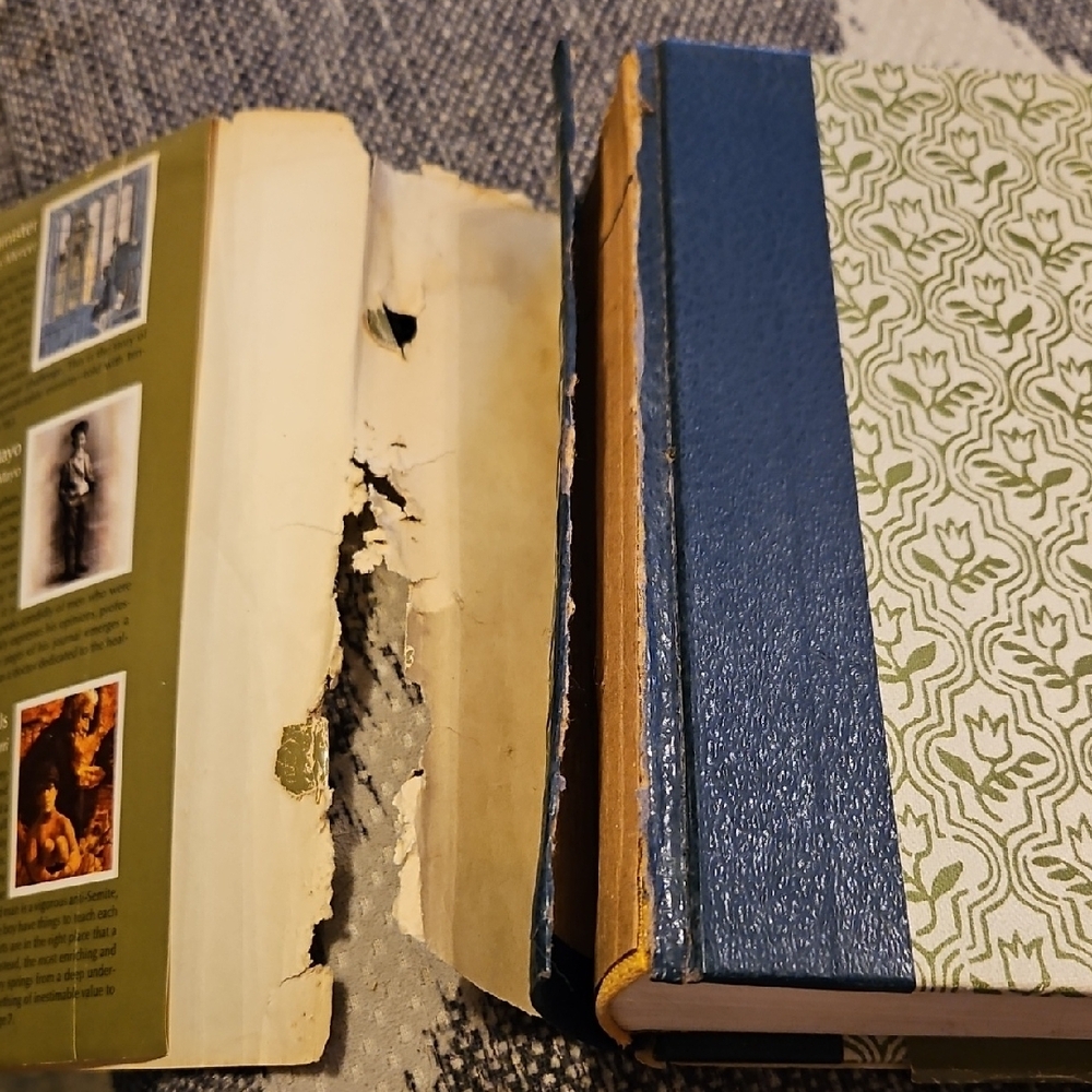Reader's Digest Condensed Books - Classic Green Hardcover Edition - Picture 3 of 4